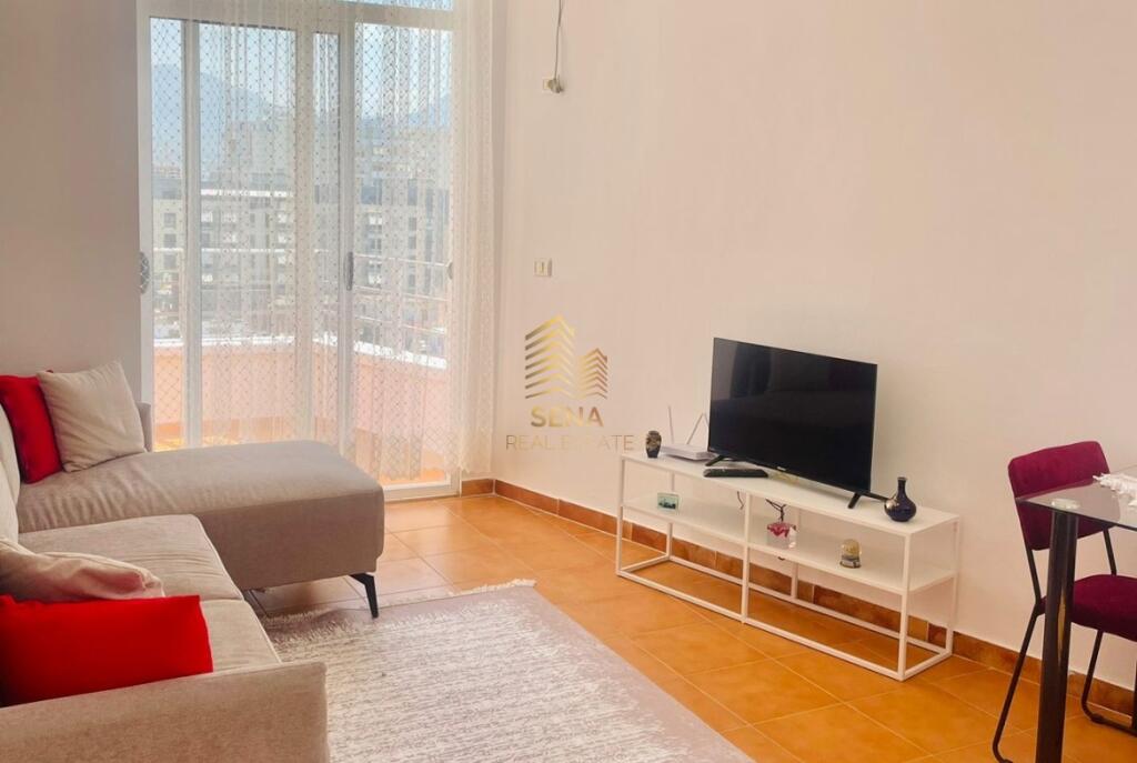 Qira, Apartament, 1+1+blk, Astir, 450 Euro/Muaj