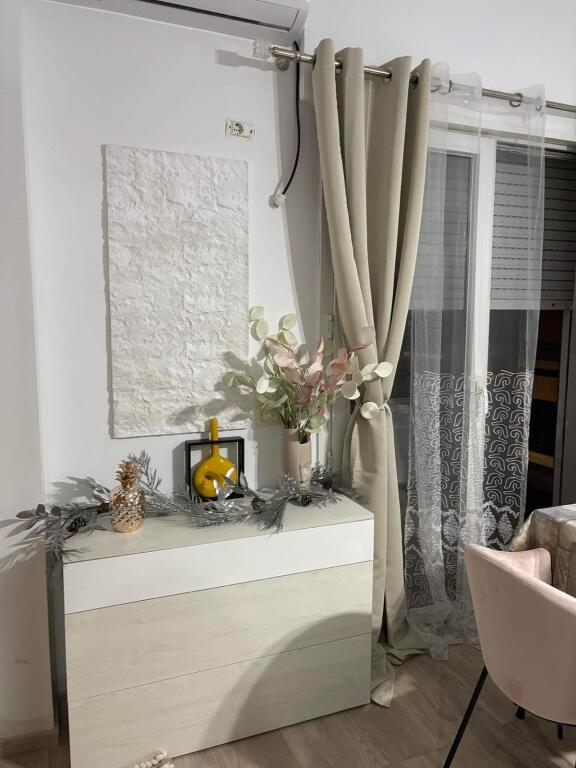 🏡 Jepet me Qira Apartament 1+1 , Rruga e Cipajve, Vlorë