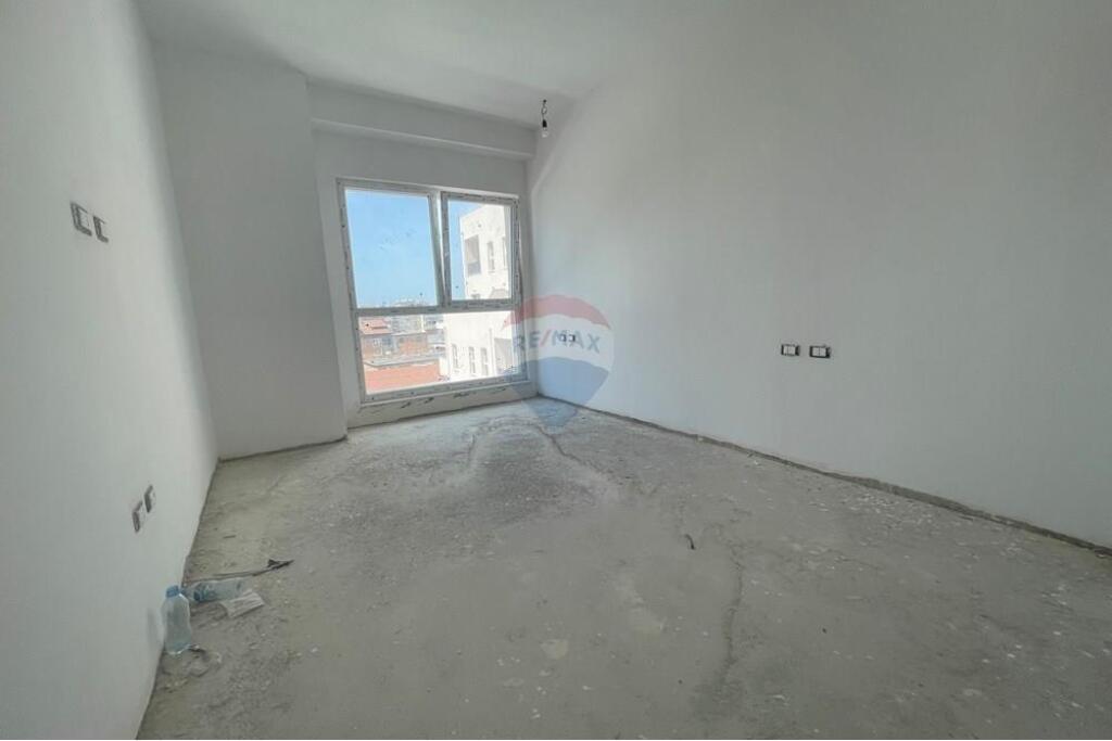 Apartment 2+1 at Aura Residence