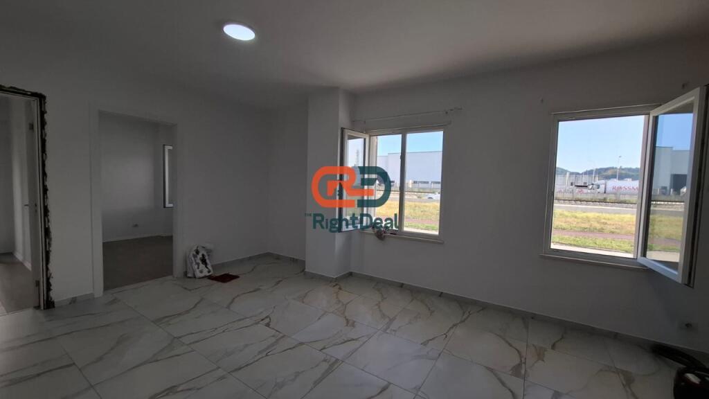 A Univers City, Appartamento 2+1 con Posto Auto in Affitto!!