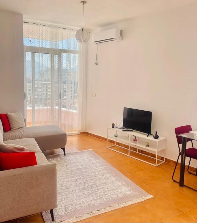 Apartment 1+1 for rent in Astir, near the Fratari complex