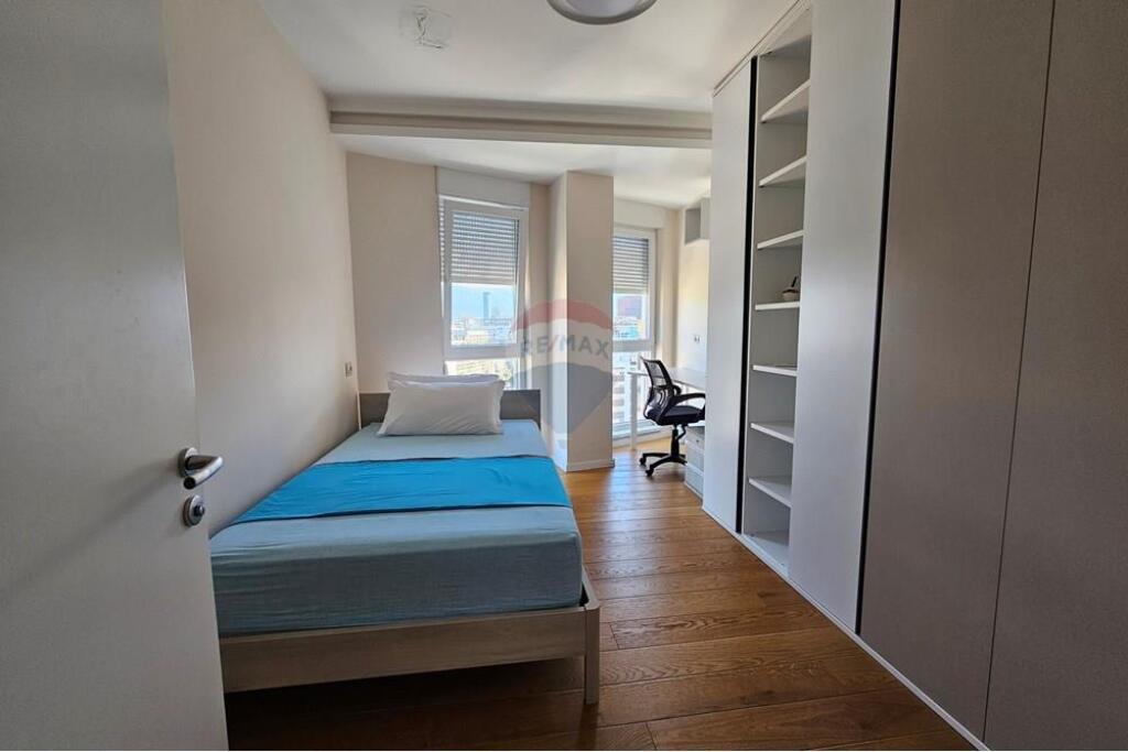 Apartment 3+1+2 for sale at the Kontakt Complex!