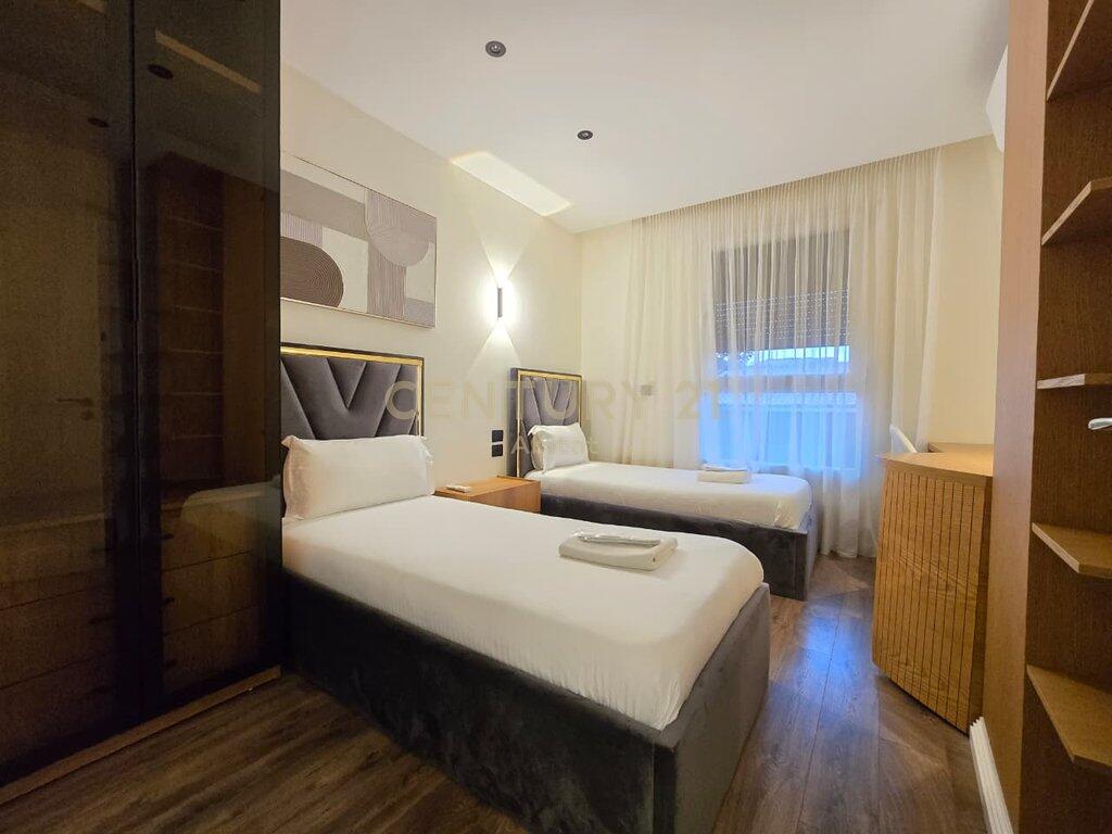 Apartment 2+1 with veranda and parking space in the center of Tirana
