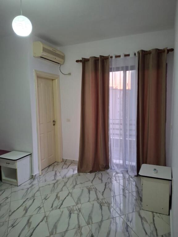 Apartment 2+1 for rent behind Amerikan 3!