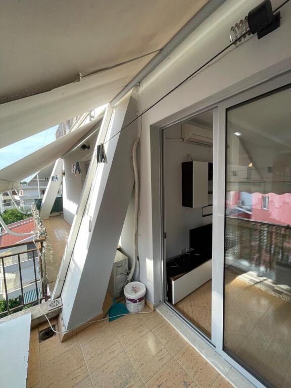 Apartament me qera ne zonen e Freskut