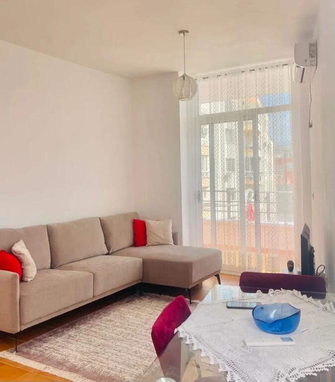 Apartment 1+1 for rent in Astir, near the Fratari complex
