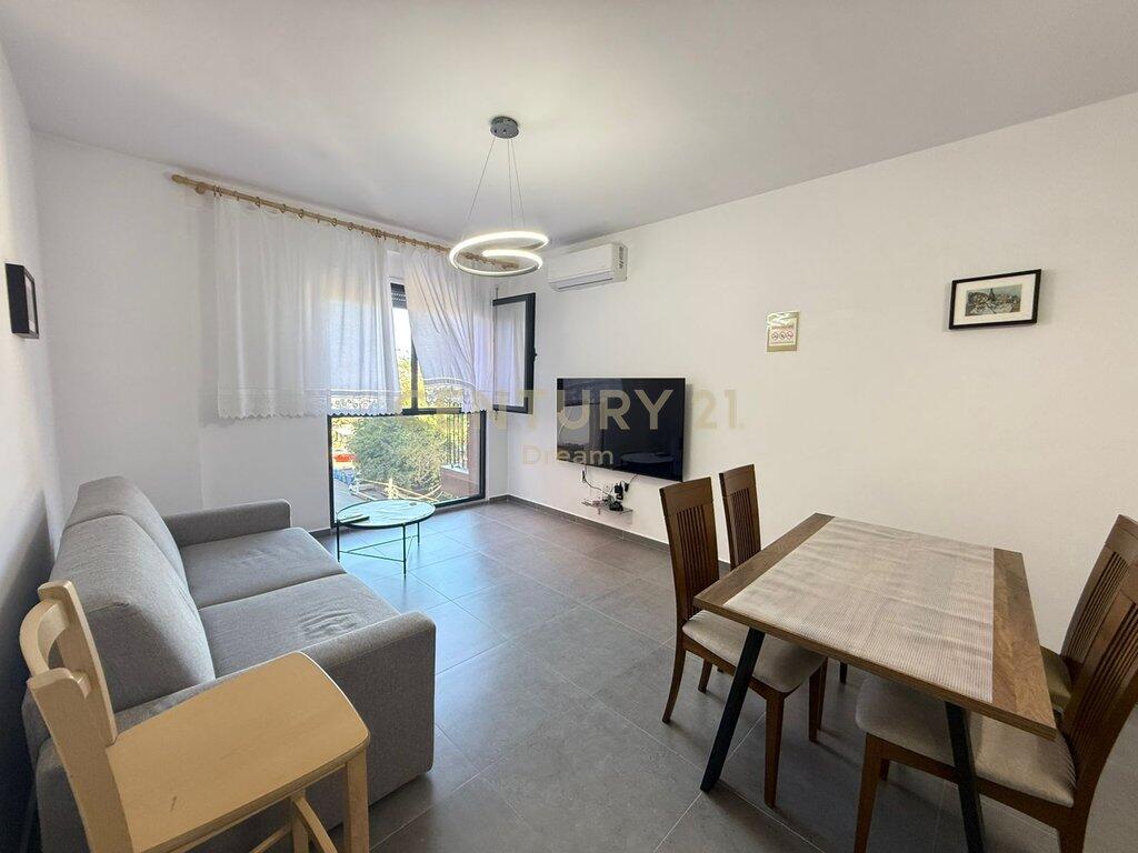 FOR RENT 1+1 APARTMENT IN XHAMLLIK