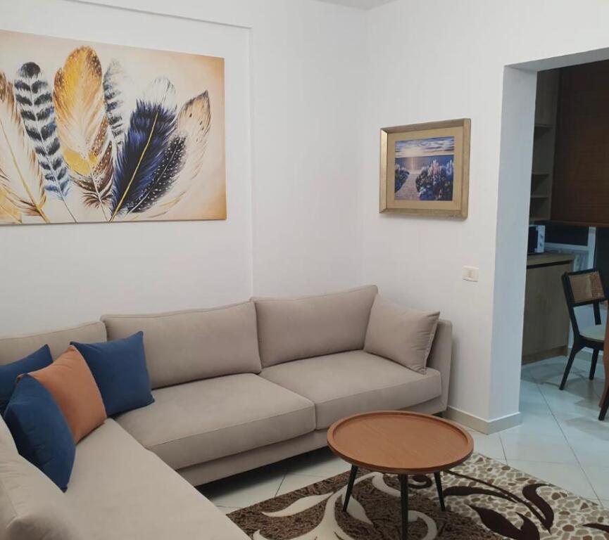 Apartment 1+1 for rent Located at Kodra e Diellit Rrapo Hekali street 600 thousand leke