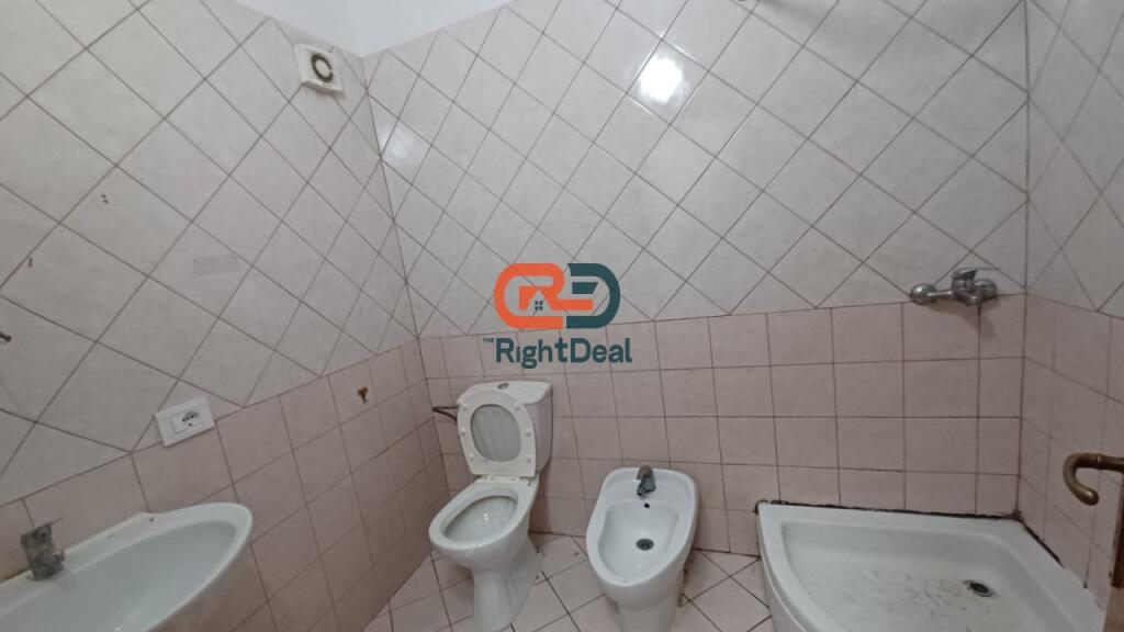 In Astir, Apartment 2+1+2 For Rent, With Regular Floor Plan!!!