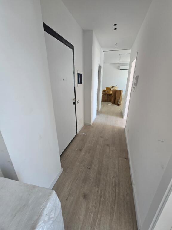Apartament 2+1 ne shitje Kompleksi Univers City Tirane
