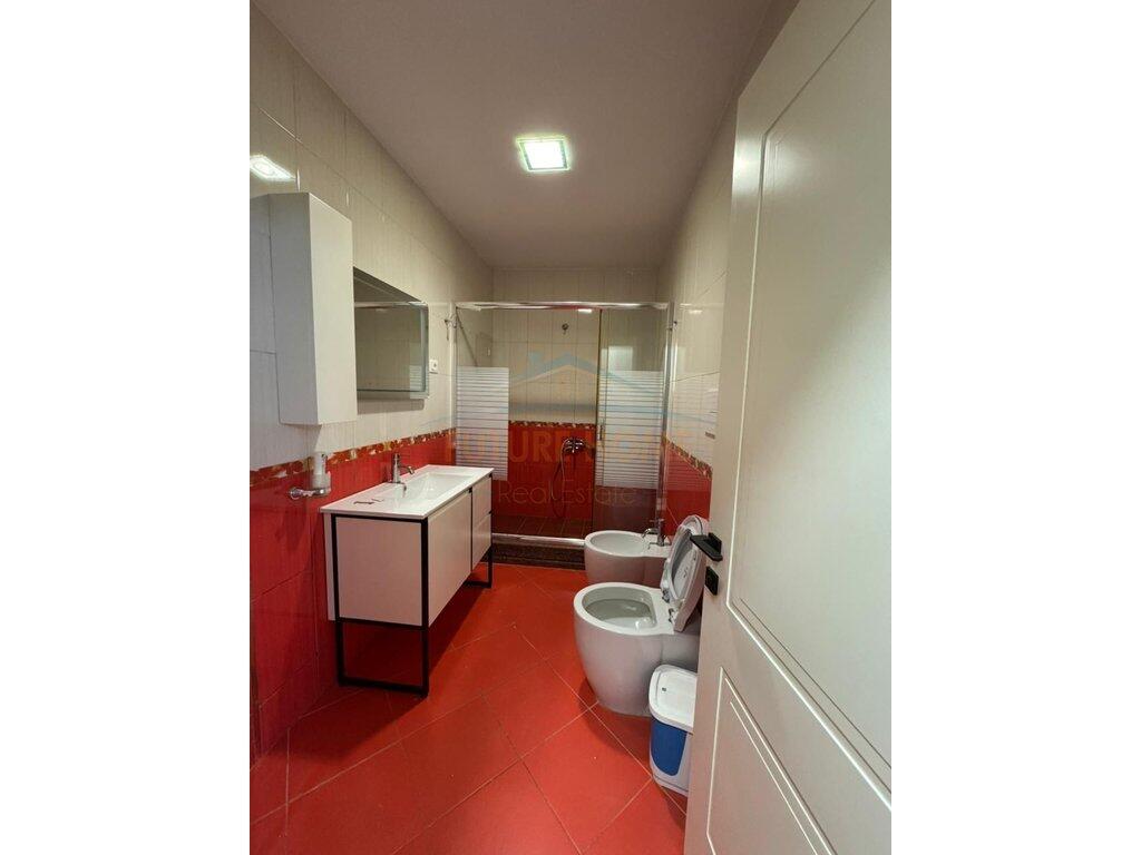For sale, Apartment 1+1, Oxhaku, Tirana.