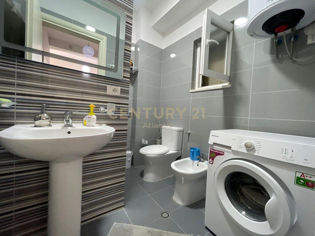 JEPET APARTAMENT 1+1 ME QIRA NE PLAZH ILIRIA, DURRES!