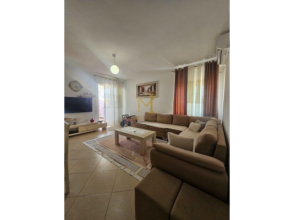 JEPET ME QIRA APARTAMENT NË PLAZH – RROTA E KUQE, DURRËS