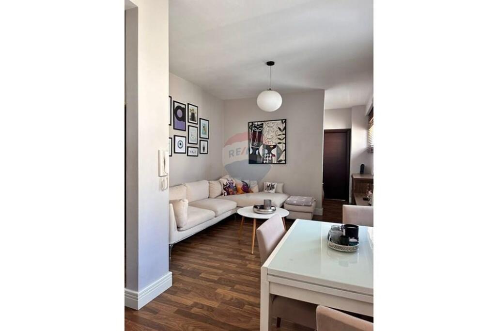 Apartament 1+1 per shitje prane Square 21!