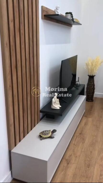 Affitto, Appartamento 2+1+2, 5 maggio, Via 5 maggio, 800 euro/mese