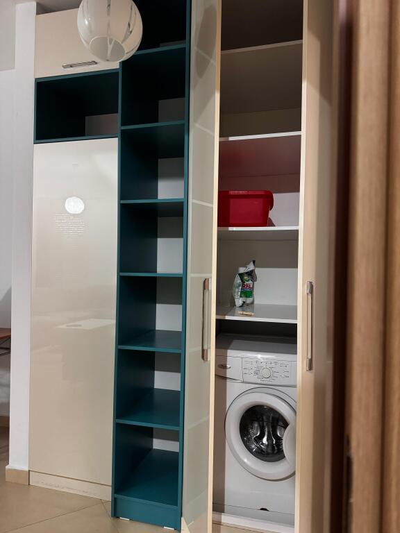 Appartamento 2+2wc+2 balconi in affitto in via Peti, Lago Secco