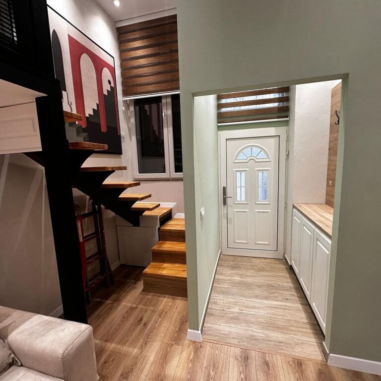 Okazion  Shitet Duplex – Pallati me Shigjeta pranë Hotel Diplomat 2