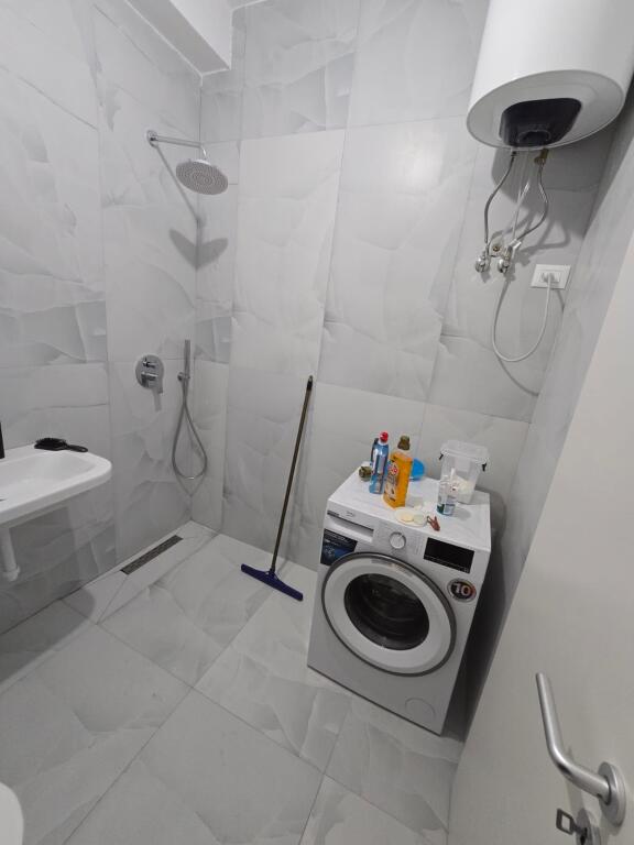 Apartament për shitje 2+1 Ali Dem