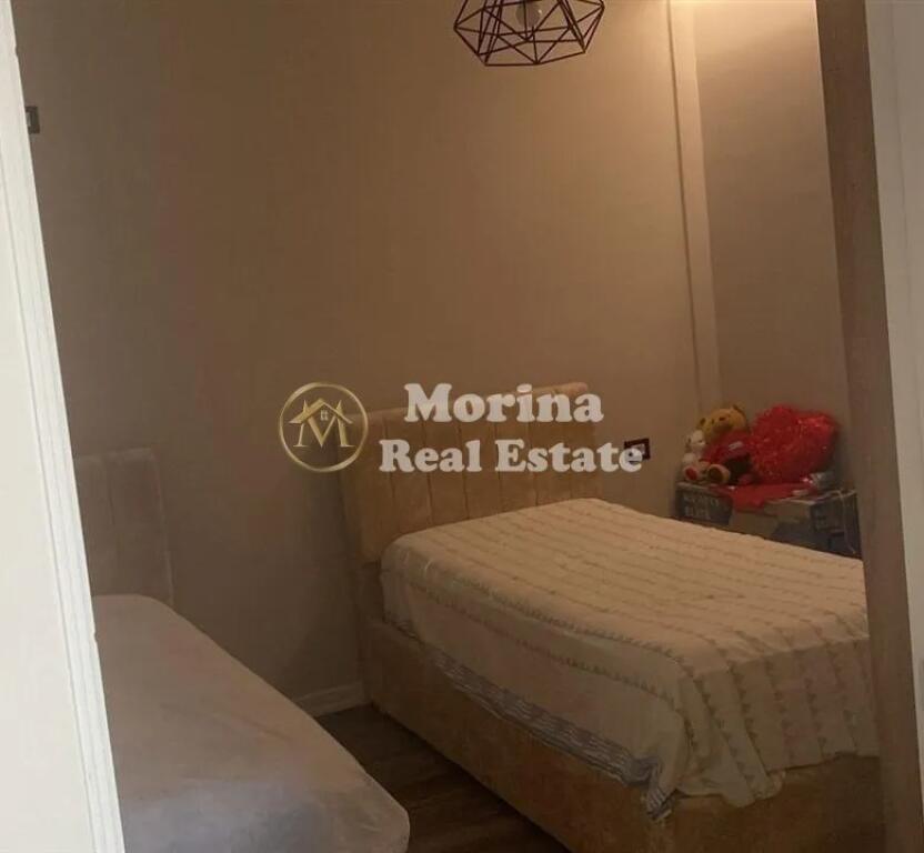 Qera, Hyrje Private 2+1, Porcelan , 800 Euro/Muaj.