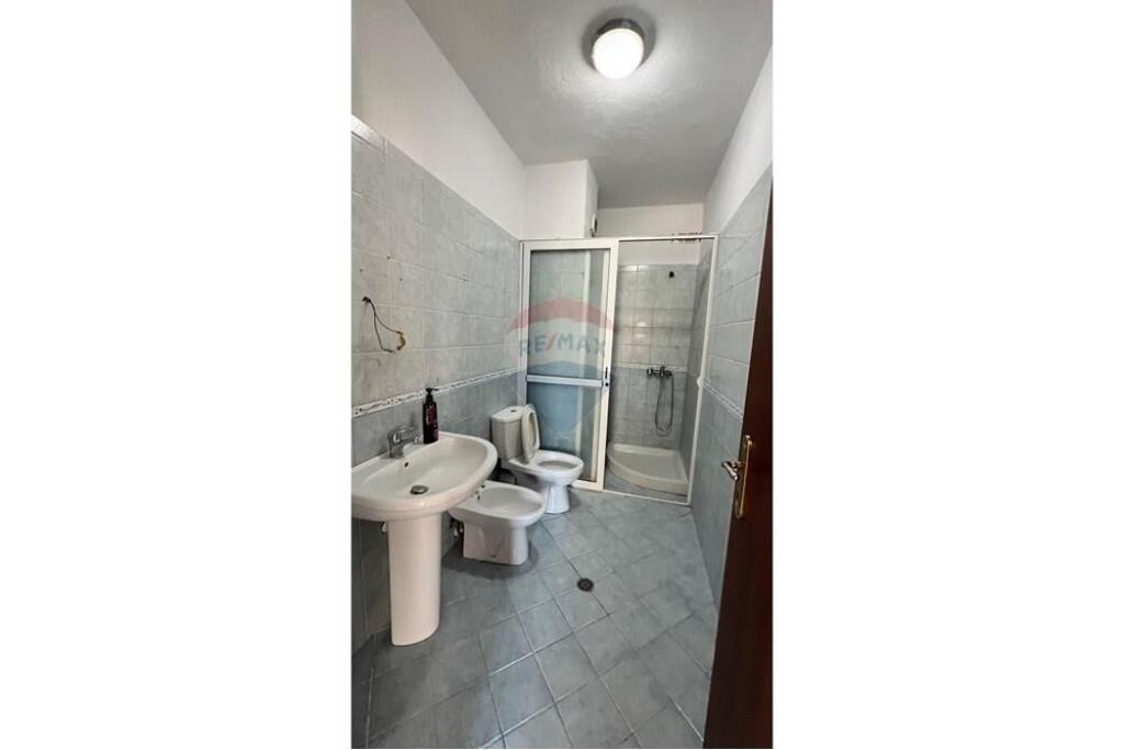 APARTAMENT 3+1 SHITJE PALLATET CABEJ