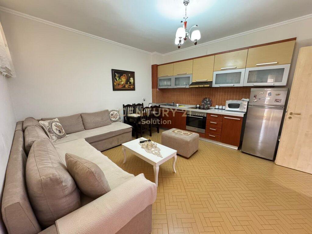 Apartament 2+1 Me Qira në Astir, Tiranë - 450€ | 90 m²