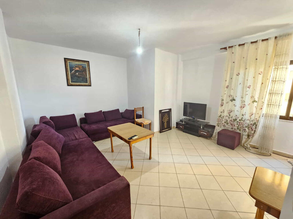 Apartament Me Qera 1+1 Ne Porcelan ( ID B2101272) Tirane