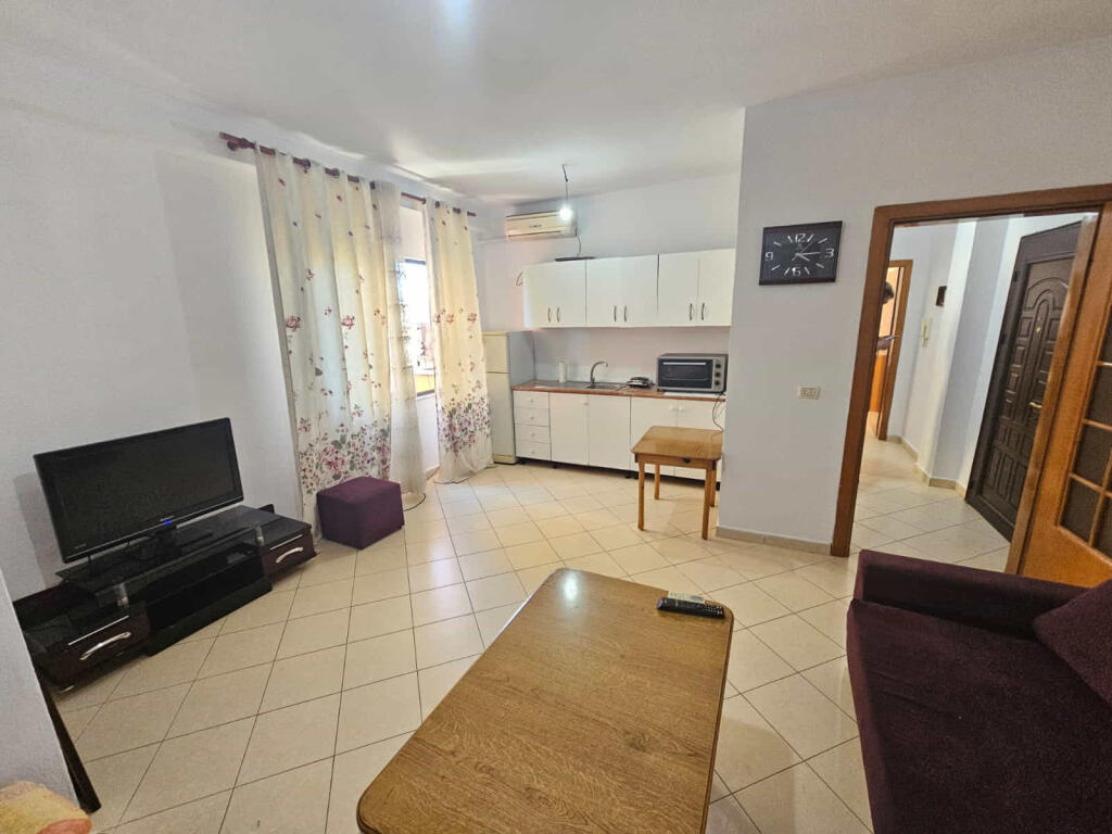 Apartament Me Qera 1+1 Ne Porcelan ( ID B2101272) Tirane
