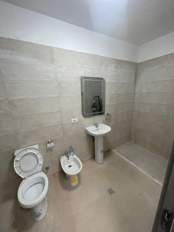 Appartamento in Affitto 3+1 a 5 Maji ( ID B230173) Tirane​