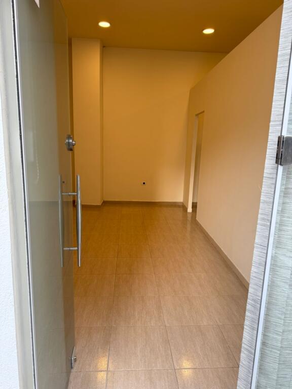 🏢 Office for RENT 46m2 – Former Exhibition (Eida Fuel Station)