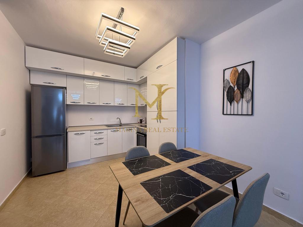 JEPET ME QERA SUPER APARTAMENT 2+1 , PLAZH HEKURUDHA DURRES