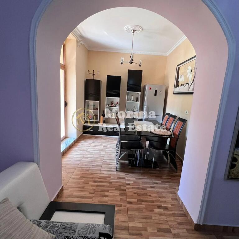 Affitto, Appartamento 1+1, Bllok, 650 Euro