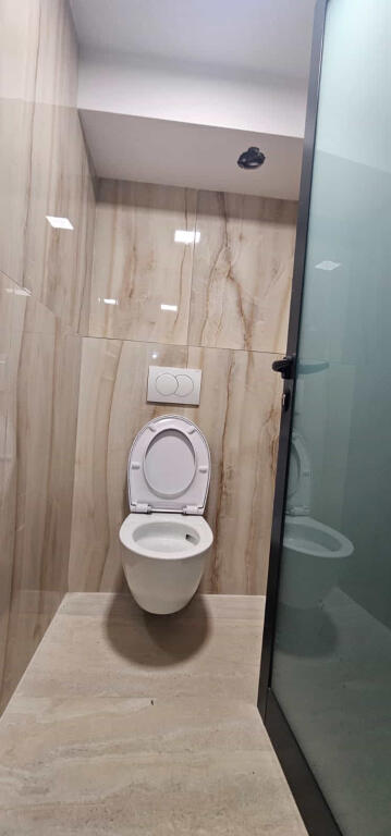 Shop for rent in Bllok (ID BD21743) Tirana