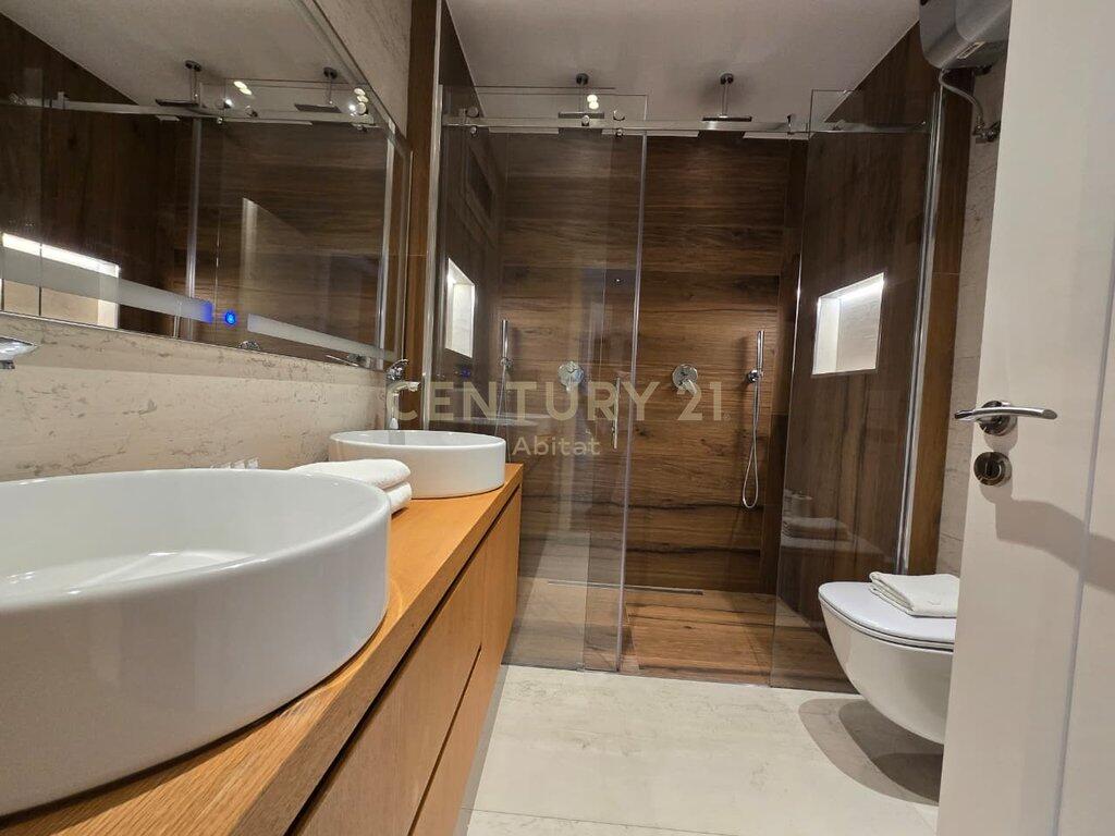 For Rent – Premium 2+1 Apartment with Veranda and Parking Space in the Center of Tirana!