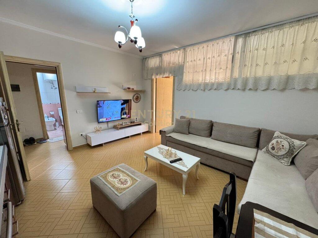Apartament 2+1 Me Qira në Astir, Tiranë - 450€ | 90 m²