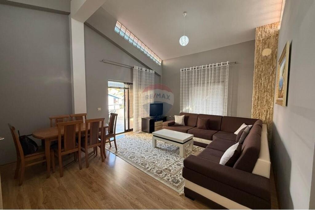 Apartament 2+1 tek Ekonomiku Rruga e Elbasanit
