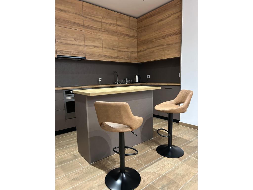 JEPET ME QERA APARTAMENT 1+1+PARKIM TE UNAZA E RE , OAZIS