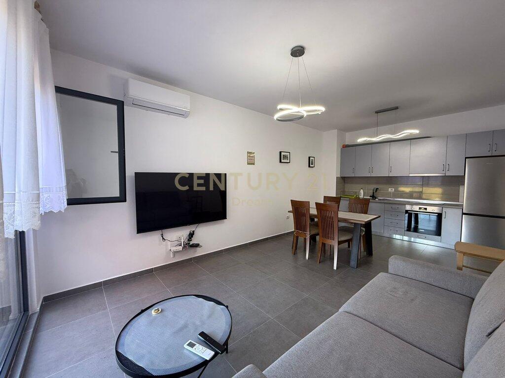 FOR RENT 1+1 APARTMENT IN XHAMLLIK