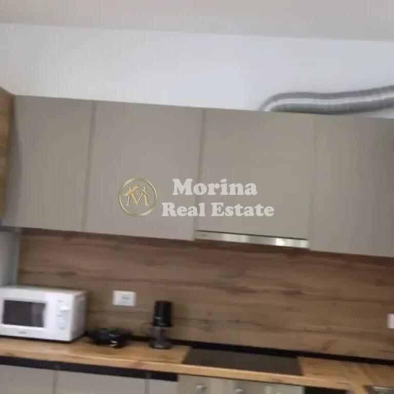 Affitto, Appartamento 2+1+2, 5 maggio, Via 5 maggio, 800 euro/mese