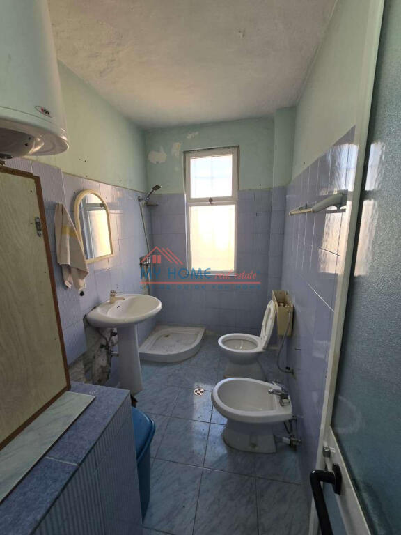 Apartment 1+1 for sale 21 Dhjetori in Tirana