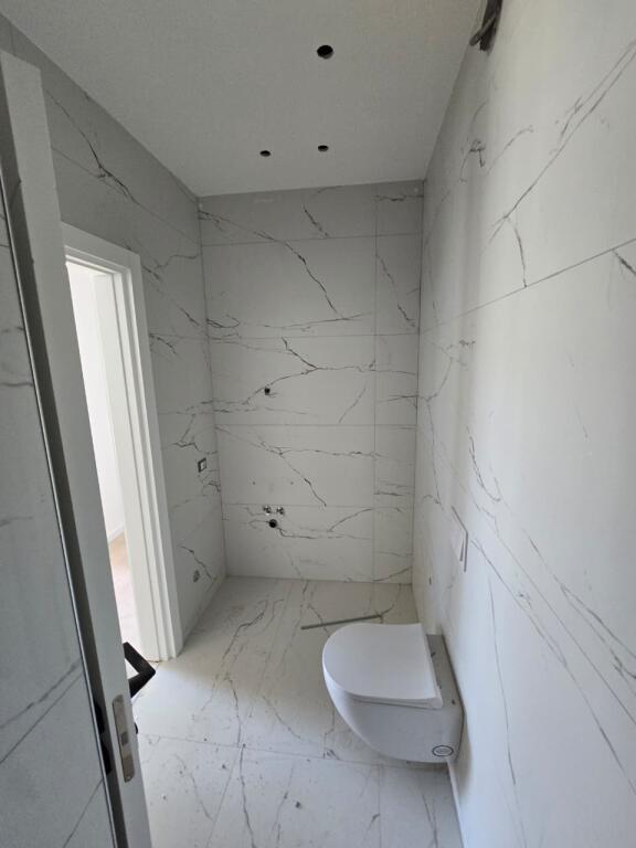 Apartament 2+1 ne shitje Kompleksi Univers City Tirane