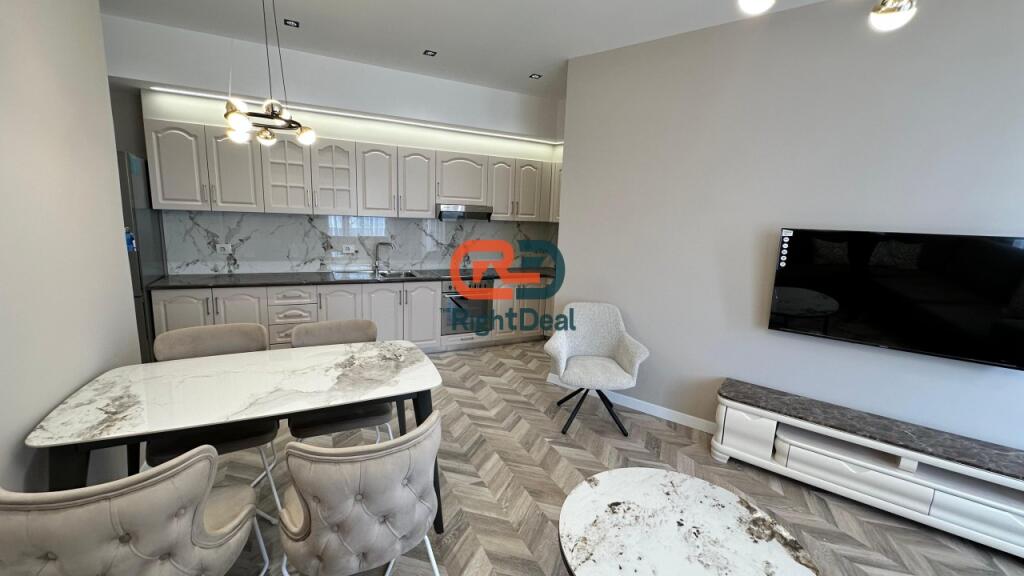 Ne Qender, Shitet Super Apartament 2+1+2 Totalisht I Investuar !!