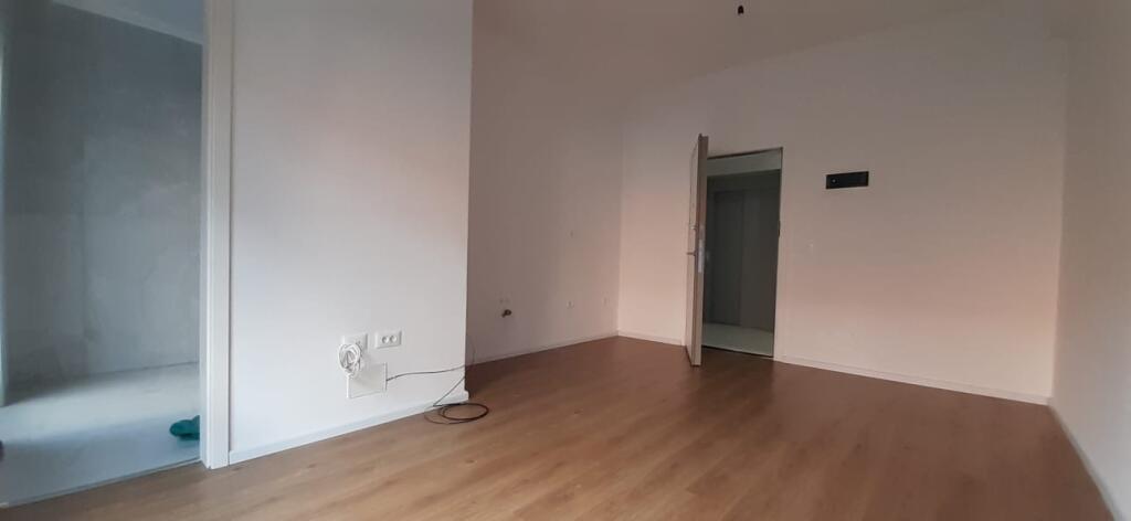 Apartament me qera gazoniere Kaimi