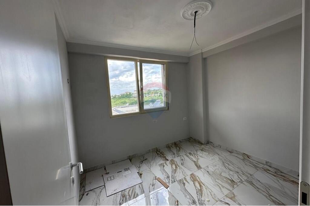 VENDESI APPARTAMENTO 2+1 , SHKOZE