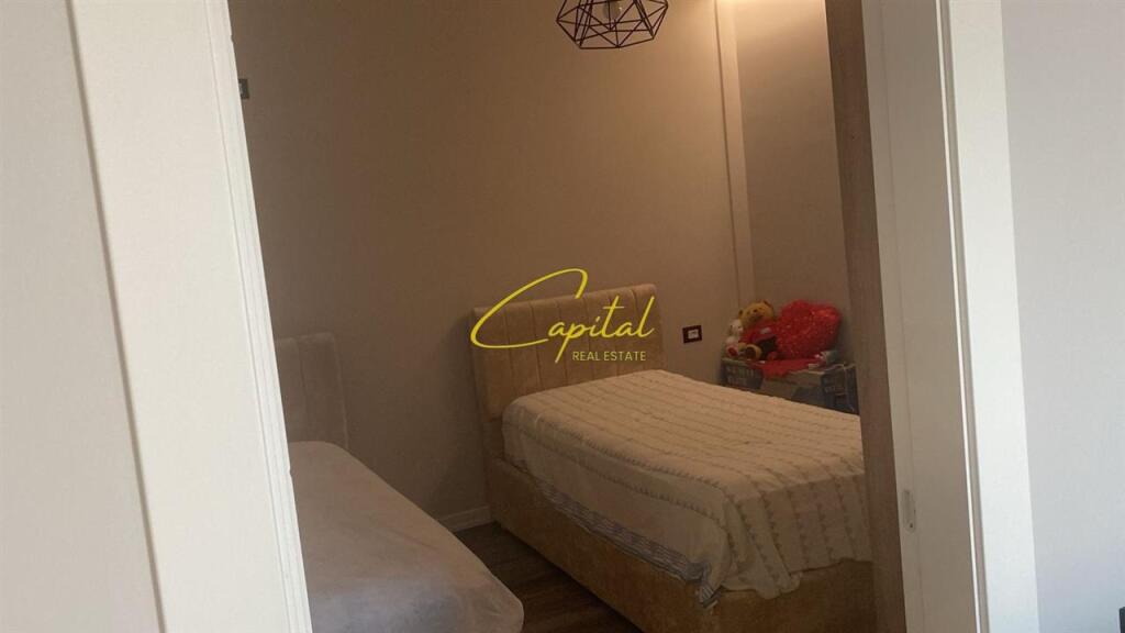 APARTAMENT ME QERA 2+1 PORCELANI 800 EURO