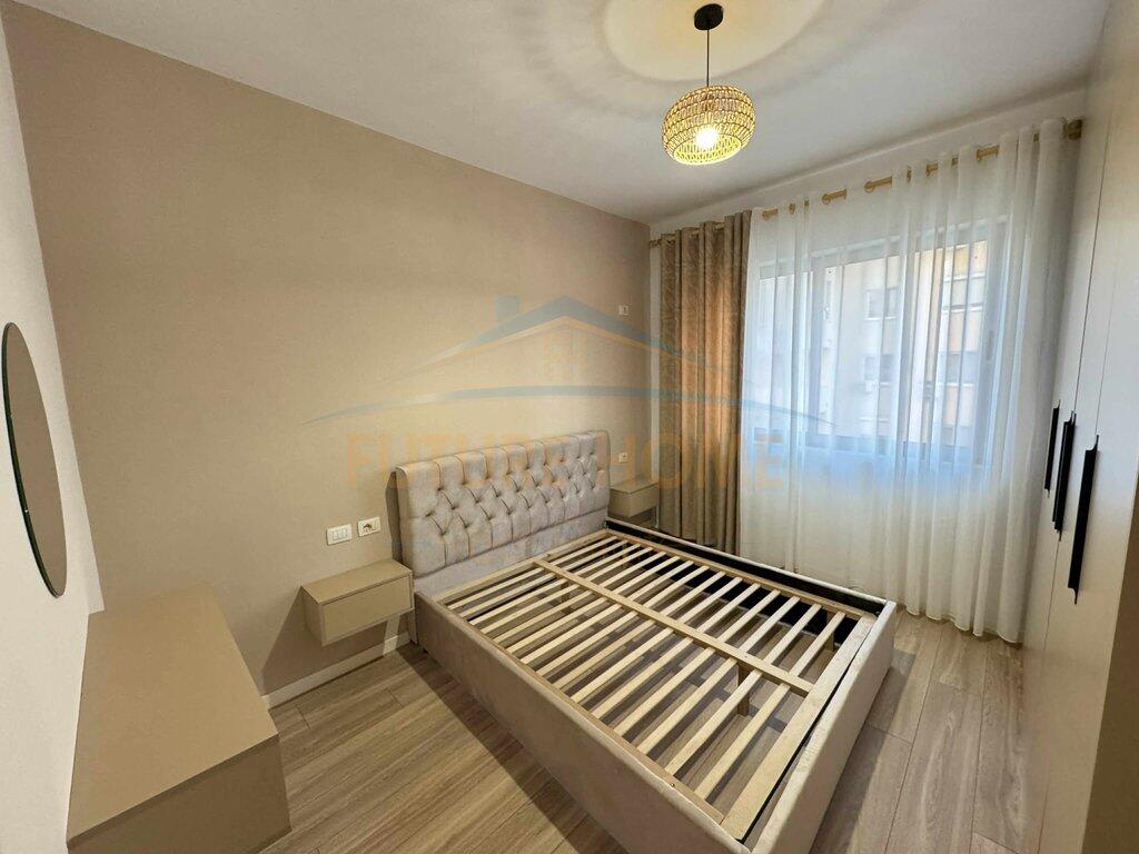 Shitet , Apartament 1+1, Astir pranë Bar Artistit