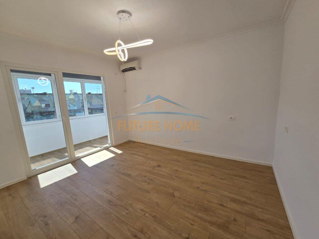 Shitet Apartament 2+1, Rruga Bardhyl