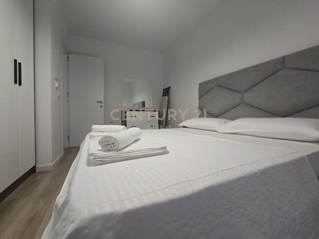 FOR RENT 1+1 APARTMENT AT WILLSON SQUARE