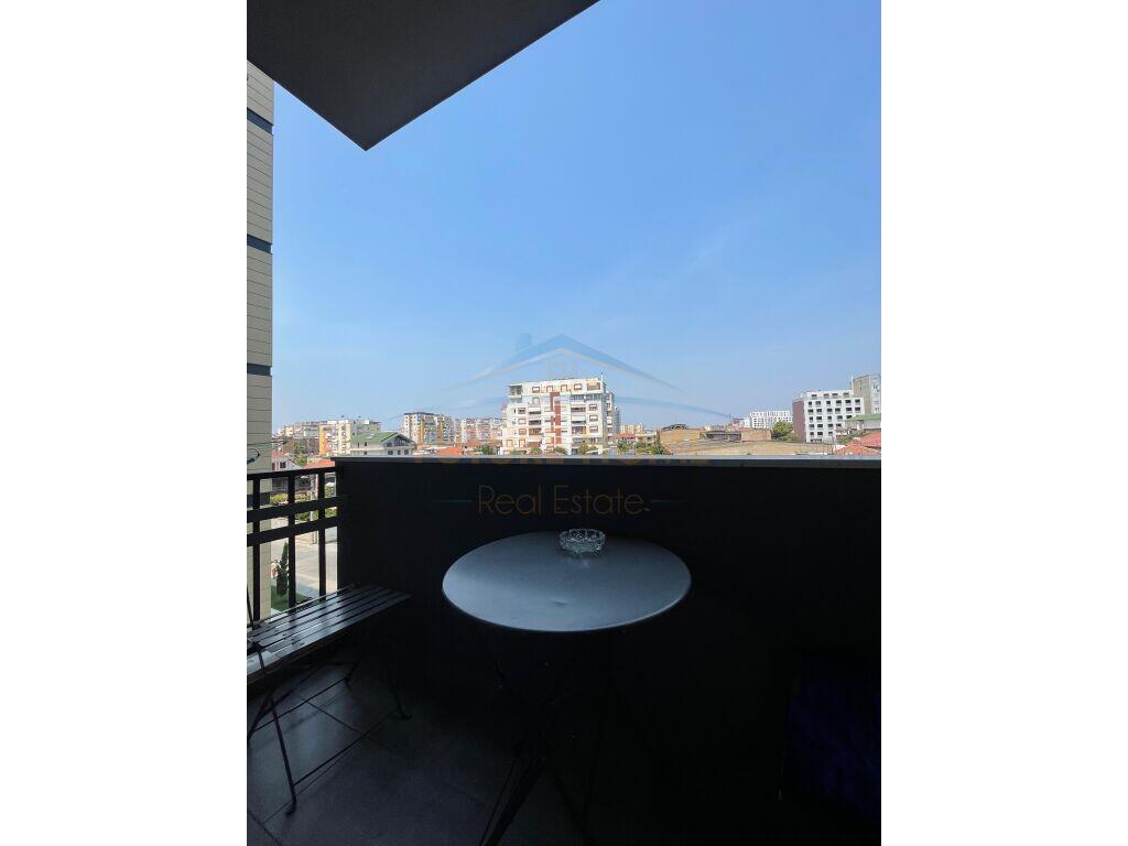Qera, Apartament 2+1+2 Rezidenca Quartum Rruga Panorama
