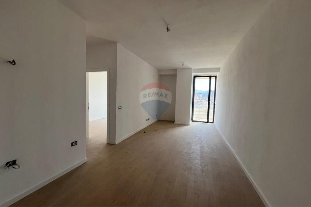 Apartament 1+1 Ne Shitje Te Mine Peza!