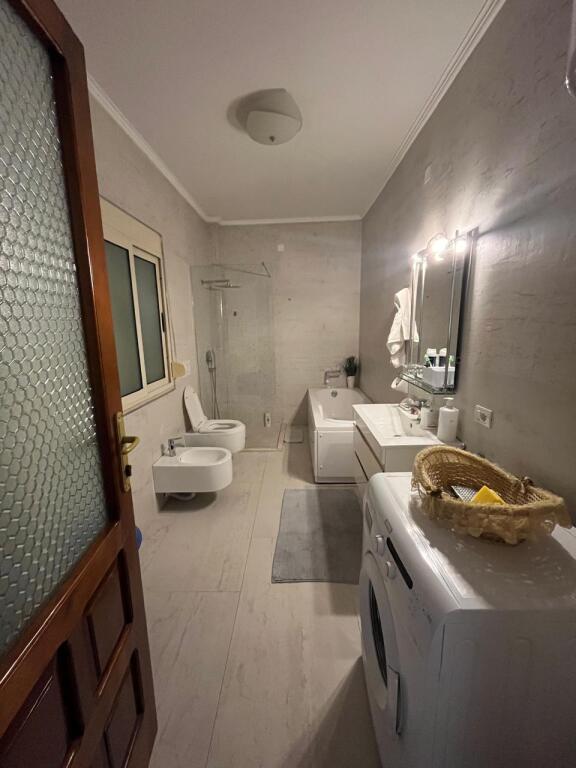Affittasi Piano Villa - Ex Maternità Nuova